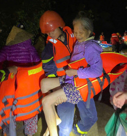 ទឹកជំនន់ 27 (10).jpg