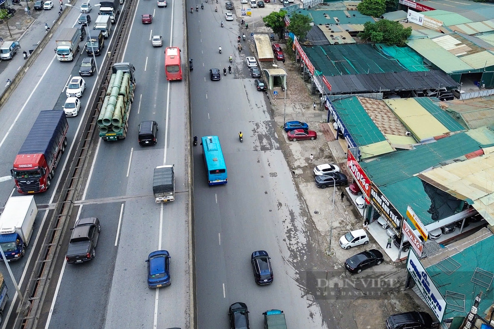 Đá vỉa hè đường Nguyễn Xiển nát tươm, Hà Nội sẽ đầu tư hơn 29 tỷ đồng để cải tạo- Ảnh 8.