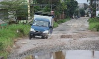 Mượn đường thi công cao tốc, nhà thầu Trung Quốc 'chạy làng' việc hoàn trả