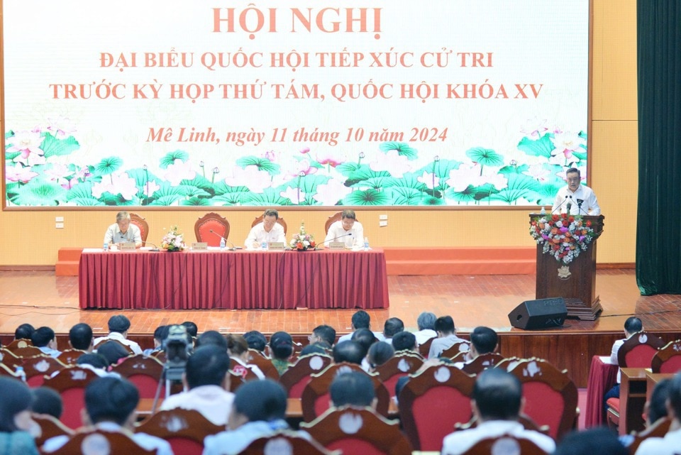 Phó Bí thư Thành ủy, Chủ tịch UBND TP Hà Nội Trần Sỹ Thanh cùng các đại biểu Quốc hội (Đơn vị bầu cử số 10) tiếp xúc cử tri huyện Mê Linh, Sóc Sơn trước Kỳ họp thứ 8, Quốc hội khóa XV