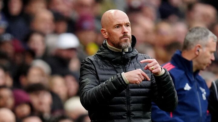 Erik Ten Hag khiến Man Utd trải qua khởi đầu tệ nhất lịch sử.