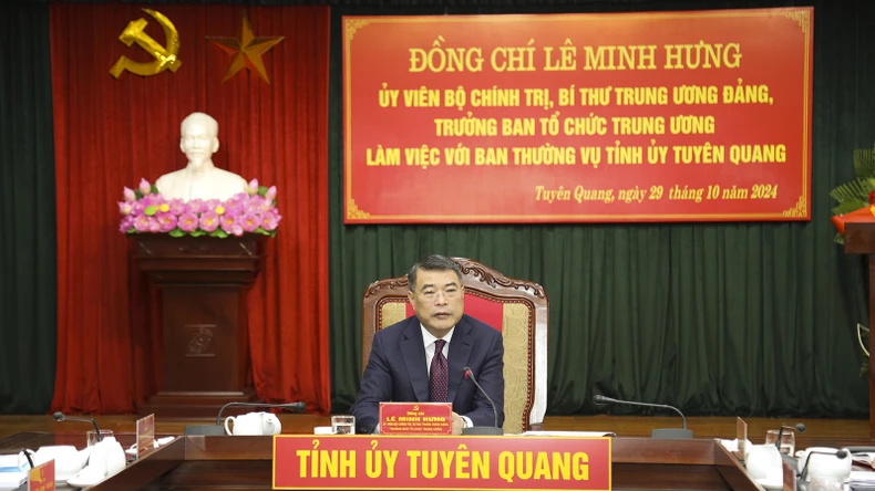 Đồng chí Lê Minh Hưng làm việc với Ban Thường vụ Tỉnh ủy Tuyên Quang ảnh 1