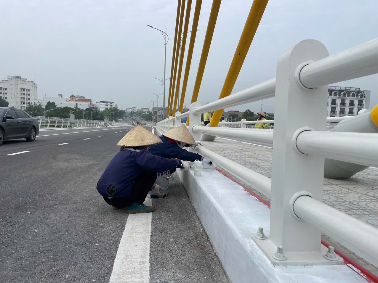 Vĩnh Phúc: Dự kiến thông xe cầu vượt đường sắt Nguyễn Tất Thành vào cuối tháng 11- Ảnh 1.