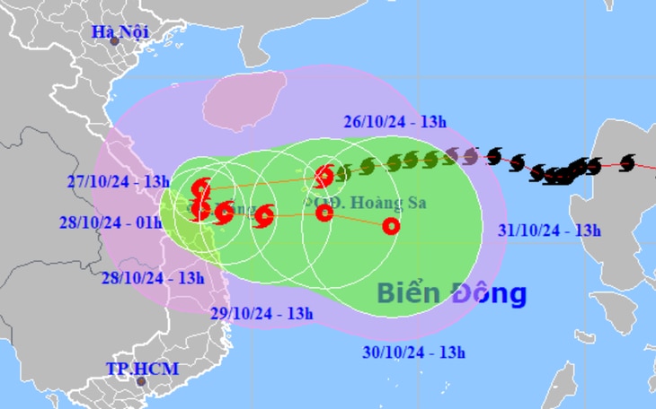 Góp tiền mua mì, nước, bánh lọc tặng bộ đội đắp đê chắn sóng giúp dân trước bão Trà Mi - Ảnh 7.