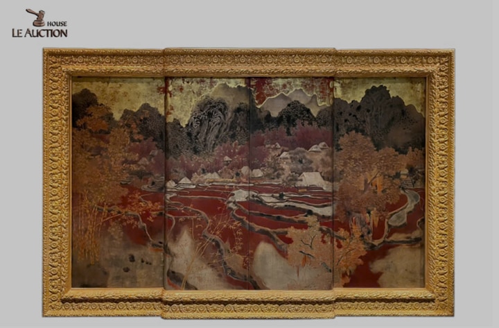 Lê Quốc Lộc, “Phong cảnh”, tủ gỗ sơn mài, 131.5 x 94.5 x 51.8 cm.