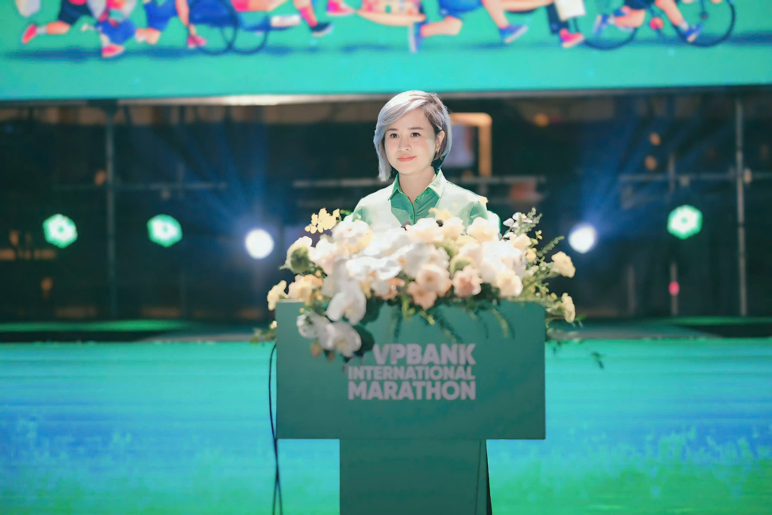 Khai mạc giải chạy VPBank Hanoi International Marathon 2024- Ảnh 1.