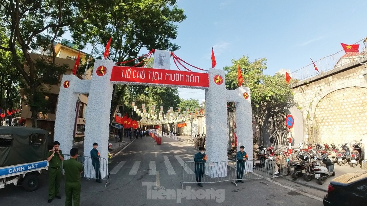 Không gian Hà Nội xưa sống động trưng bày 'Ký ức Hà Nội - 70 năm' ảnh 2