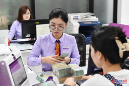 Τράπεζα W-TP 2024 (10).jpg