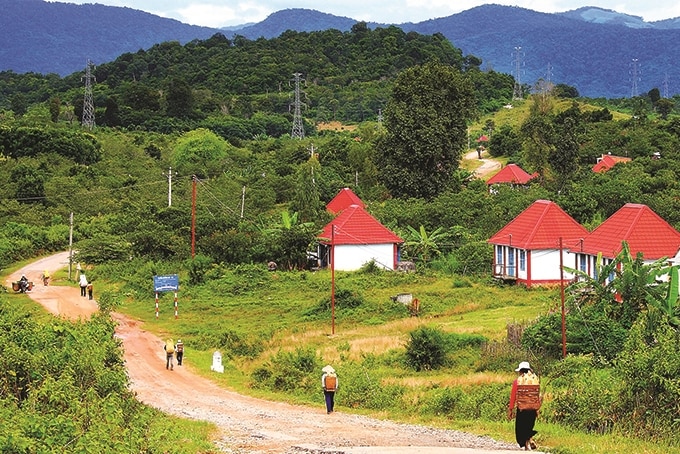 Diện mạo mới ở vùng đồng bào DTTS xã La Dạ, huyện Hàm Thuận Bắc (Ảnh: Nguyễn Thanh)