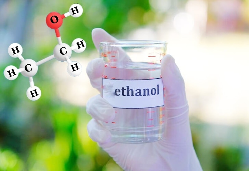 Ethanol có công thức phân tử C2H5OH