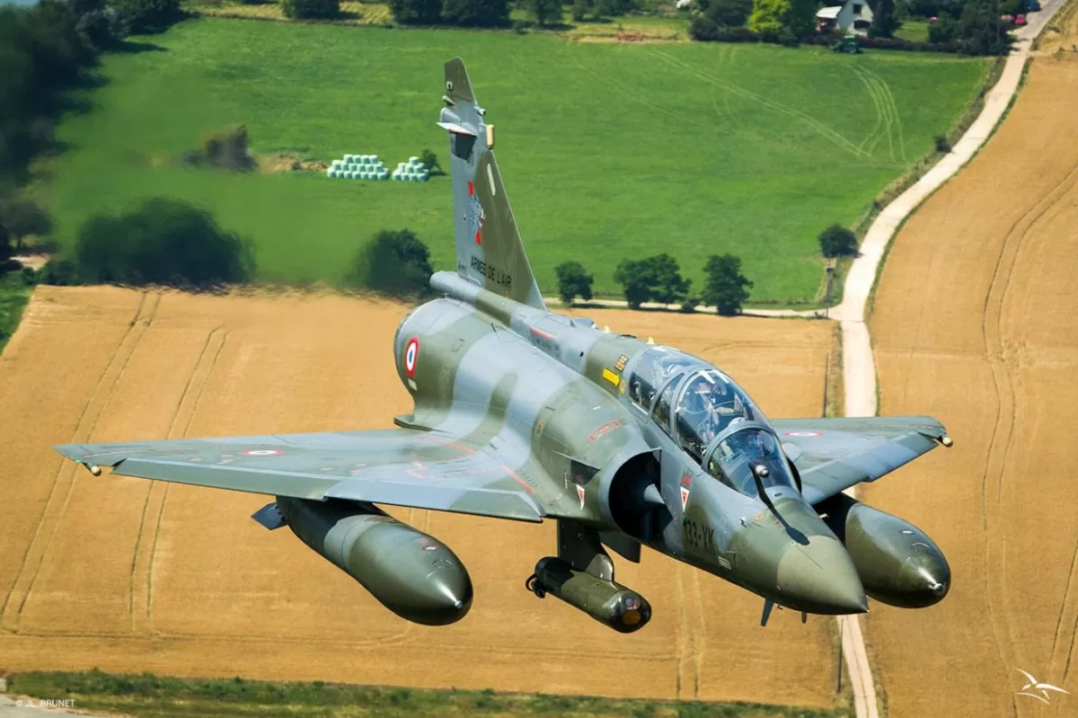 Pháp sắp giao lô 'chim ưng' Mirage 2000-5 cho Ukraine, tại sao lại là 3 chiếc?