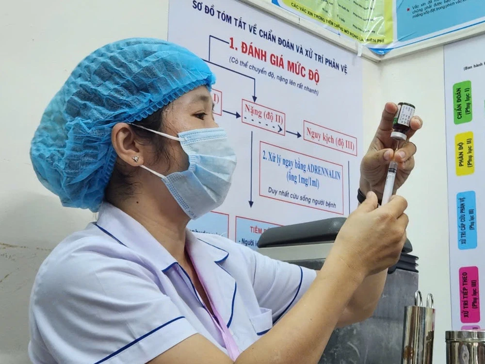 TPHCM: 95% trẻ từ 1-5 tuổi được tiêm đủ mũi vaccine sởi