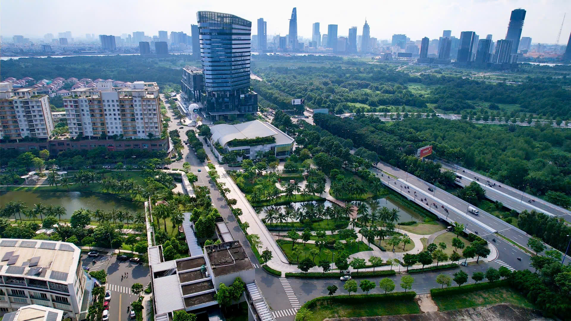 ນະຄອນໂຮ່ຈິມິນ ຈະກໍ່ສ້າງອະນຸສາວະລີສອງແຫ່ງຢູ່ສວນສາທາລະນະ 23/9 ແລະ ເຂດຕົວເມືອງໃໝ່ Thu Thiem - ພາບທີ 1. TP.HCM sẽ xây 2 tượng đài tại công viên 23/9 và khu đô thị mới Thủ Thiêm- Ảnh 1.