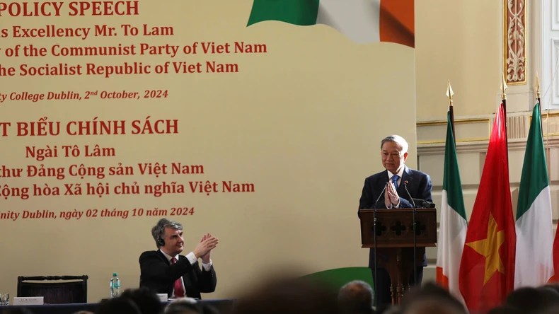 Tạo không gian phát triển mới vì lợi ích và thịnh vượng nhân dân hai nước Việt Nam-Ireland ảnh 1