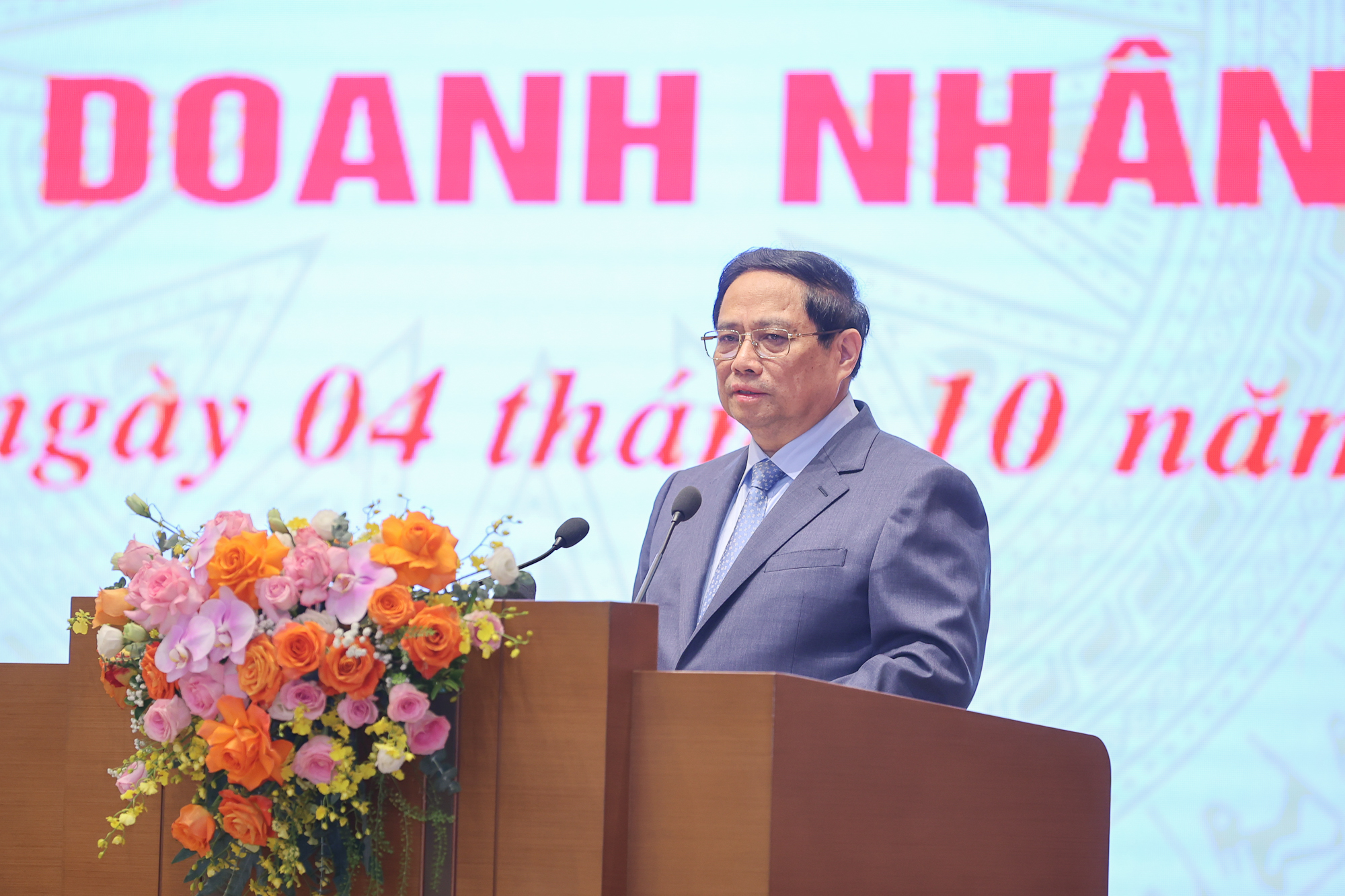 Thủ tướng nêu 5 tiên phong với doanh nghiệp, doanh nhân- Ảnh 1.