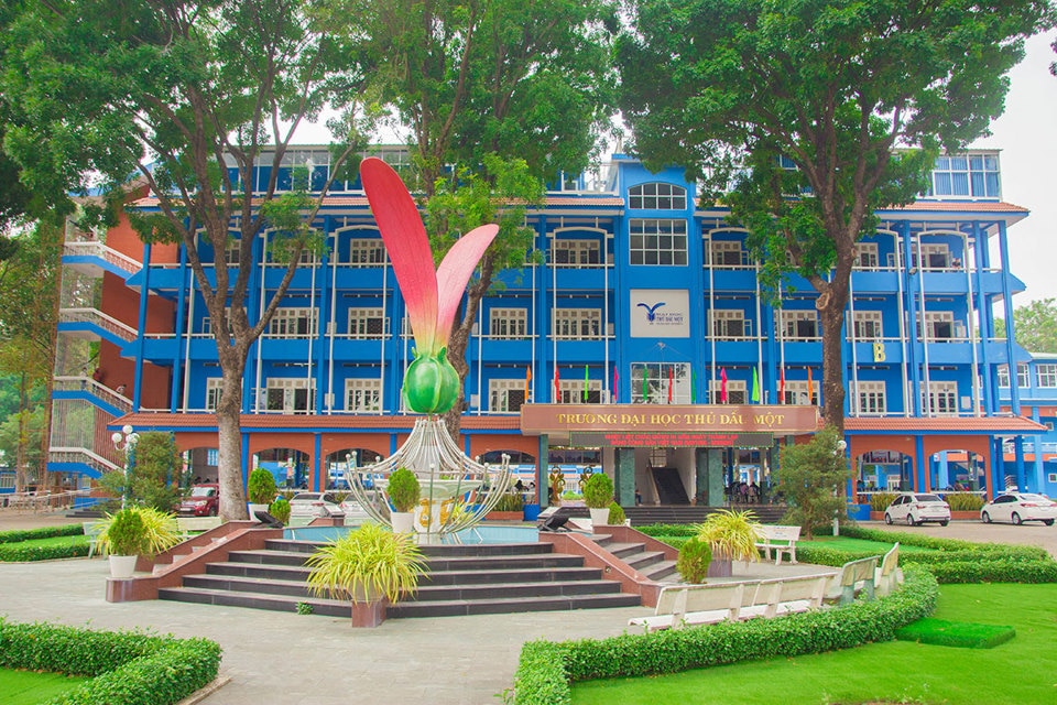 Trường Đại học Thủ Dầu Một.