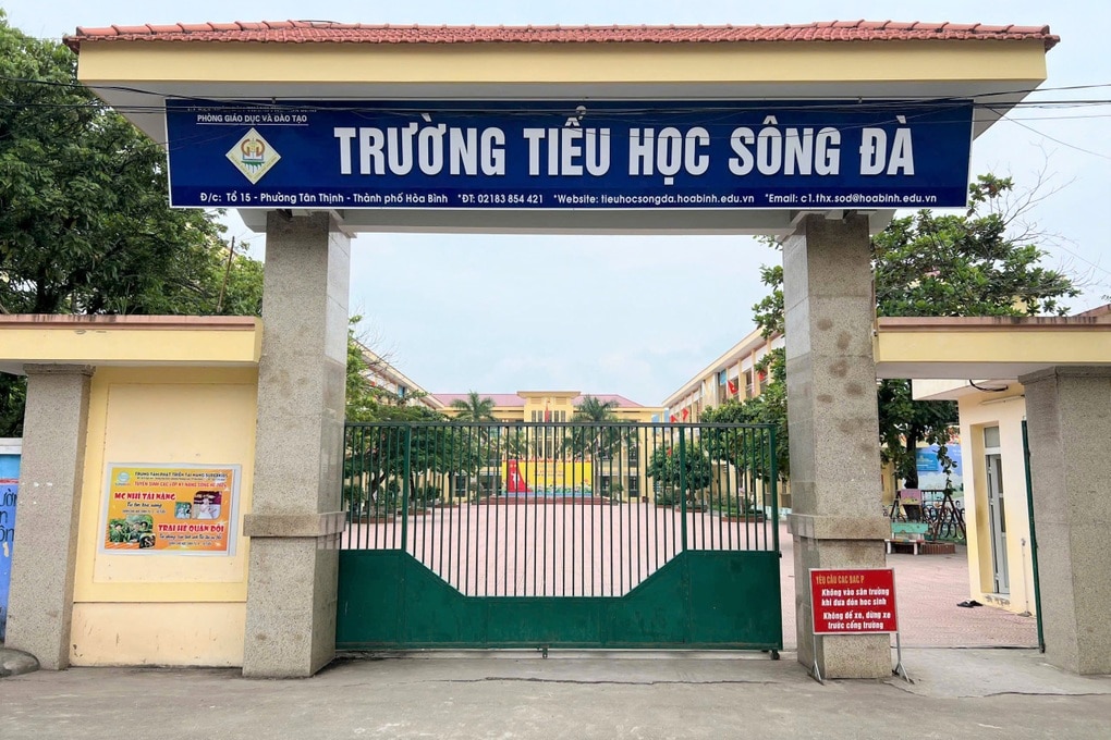 Trường tiểu học thuê đơn vị nấu ăn bán trú chưa có chứng nhận an toàn VSTP - 1