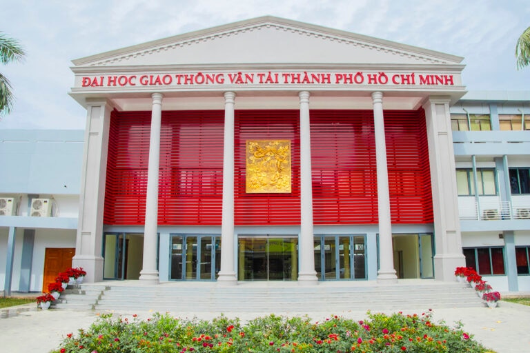 Vì sao có trường không chấp nhận chứng chỉ ngoại ngữ quốc tế xét chuẩn đầu ra?- Ảnh 2.