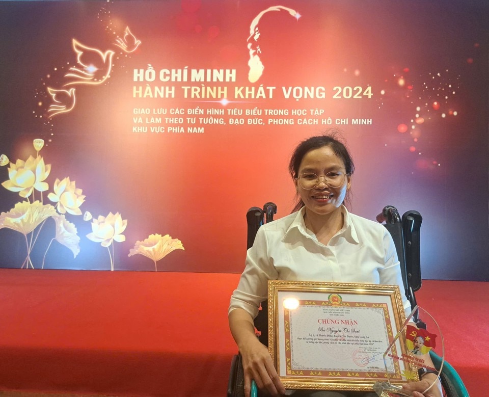 Khát vọng vươn lên của nữ "kình ngư" đoạt 5 huy chương Vàng ASEAN ParaGames