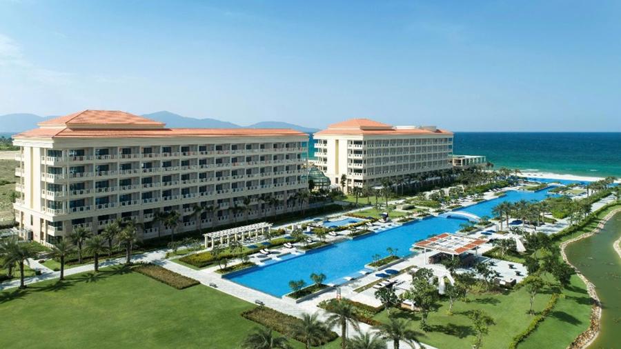 Tổ hợp nghỉ dưỡng h&agrave;ng đầu thế giới Sheraton Grand Đ&agrave; Nẵng Resort khẳng định vị thế v&agrave; chuẩn mực dịch vụ khi phục vụ th&agrave;nh c&ocirc;ng Gala Dinner trong khu&ocirc;n khổ Hội nghị APEC 2017.