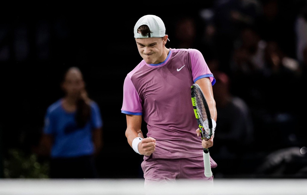 Rune chạm mặt Zverev, Humbert tiếp tục gây bất ngờ tại Paris Masters - 2