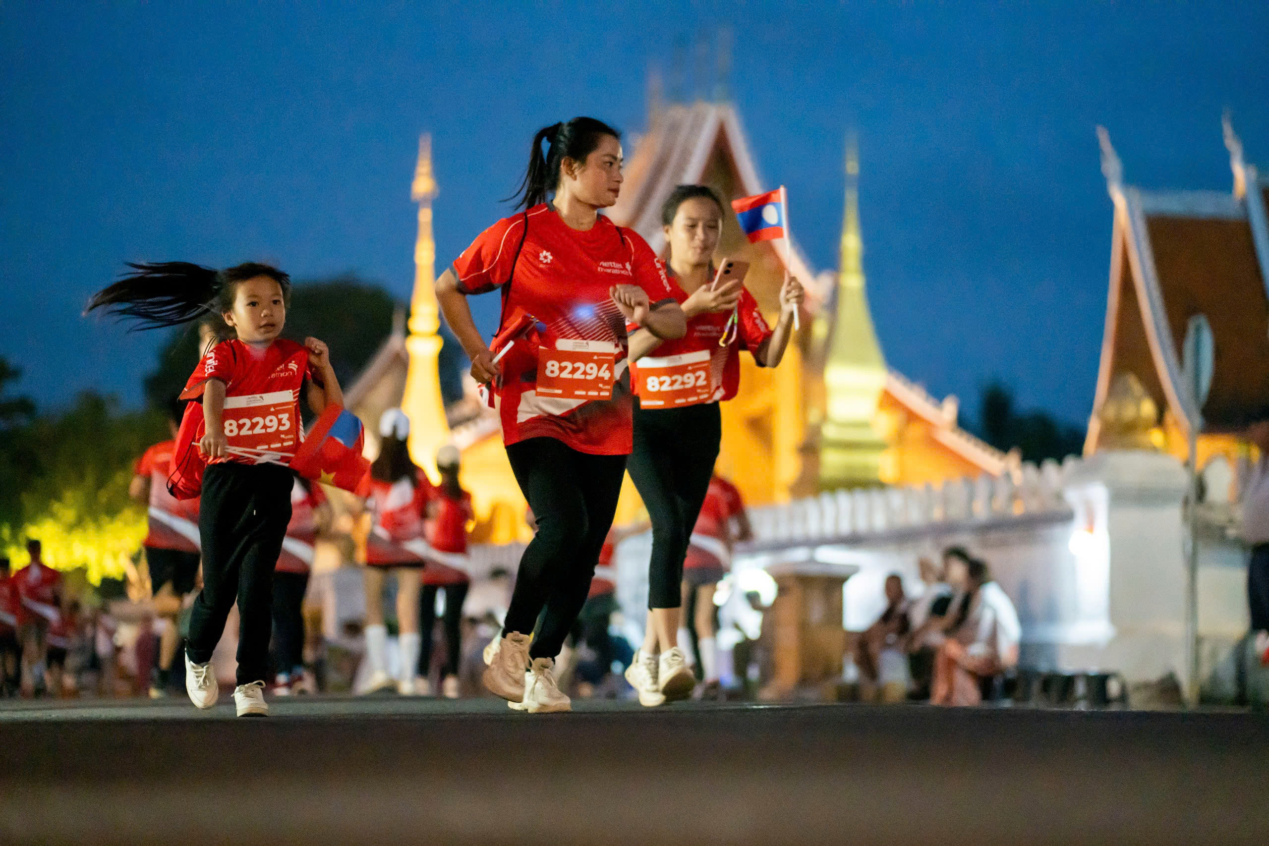 Cánh én lạ người Việt vượt qua hàng nghìn VĐV, vô địch chặng đầu Viettel marathon 2024- Ảnh 2.