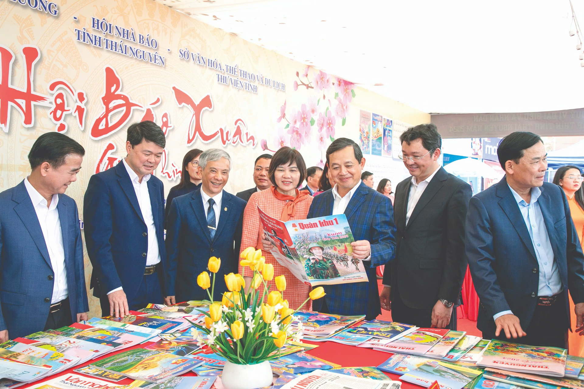 boi duong doi ngu lam bao thoi ky cong nghe so voi khat vong doi moi sang tao hinh 5