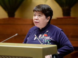 ង្វៀន ធុយអាន.jpg