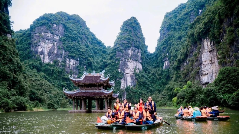  Đoàn đại biểu UNESCO tham quan phố cổ Hoa Lư (Ninh Bình) ảnh 8