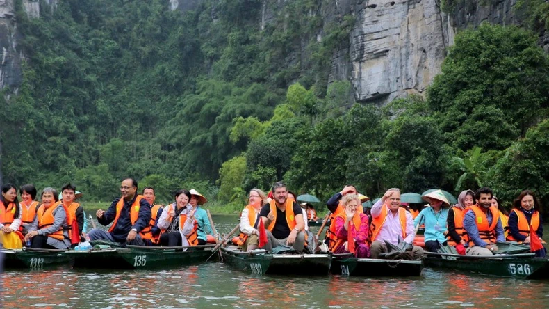  Đoàn đại biểu UNESCO tham quan phố cổ Hoa Lư (Ninh Bình) ảnh 10