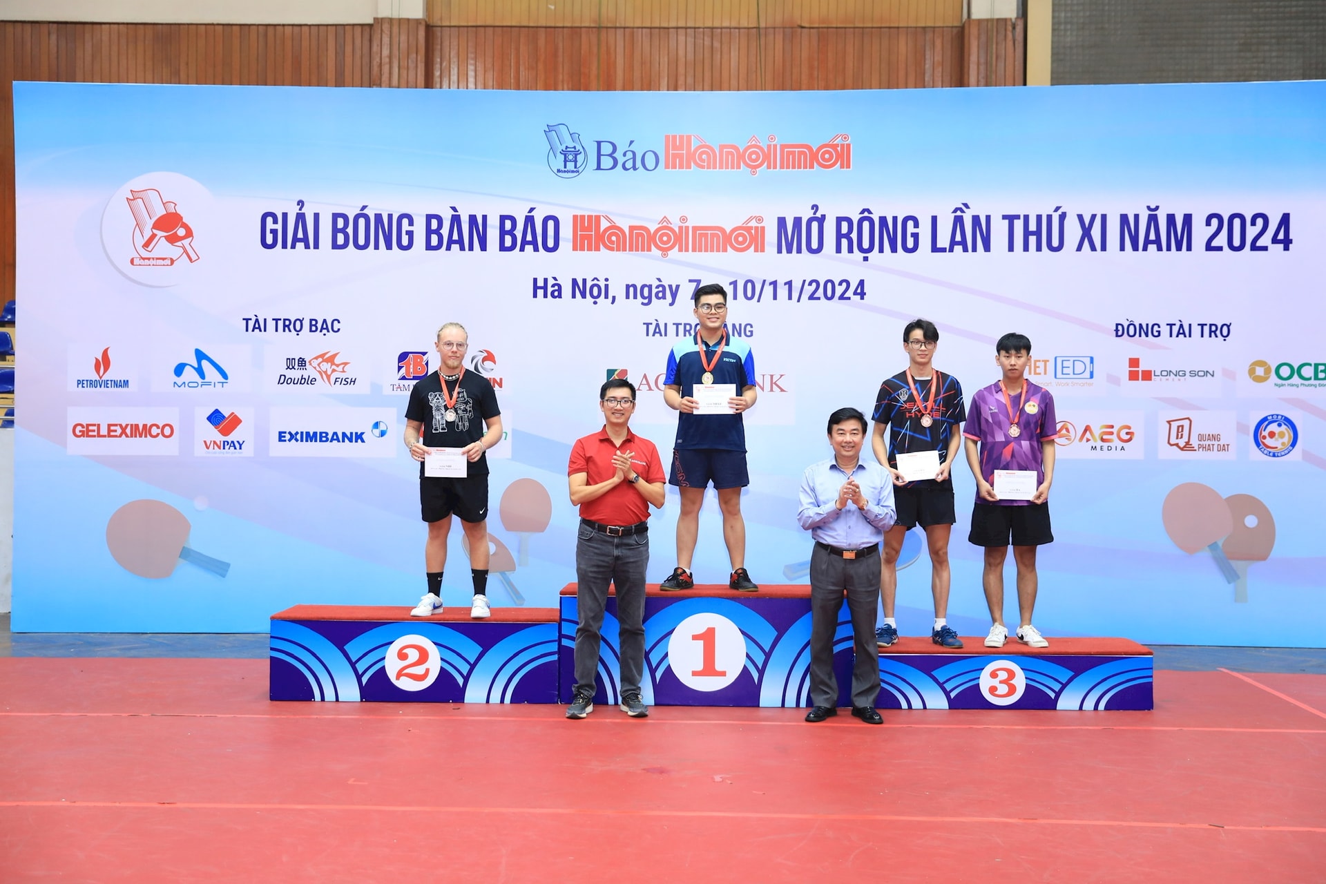 Winners of the Hanoi Table Tennis Newspaper Cup 2024 - Photo 6.