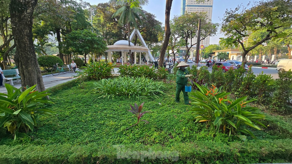 Vườn hoa, công viên tại quận Hà Đông ‘khoác áo mới’ sau khi được đầu tư, cải tạo ảnh 15