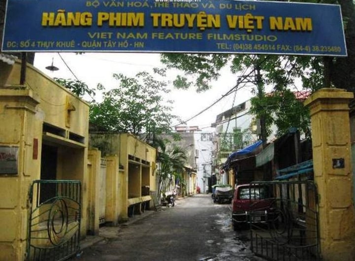 Trụ sở Hãng phim truyện Việt Nam ở số 4 Thụy Khuê, Hà Nội.