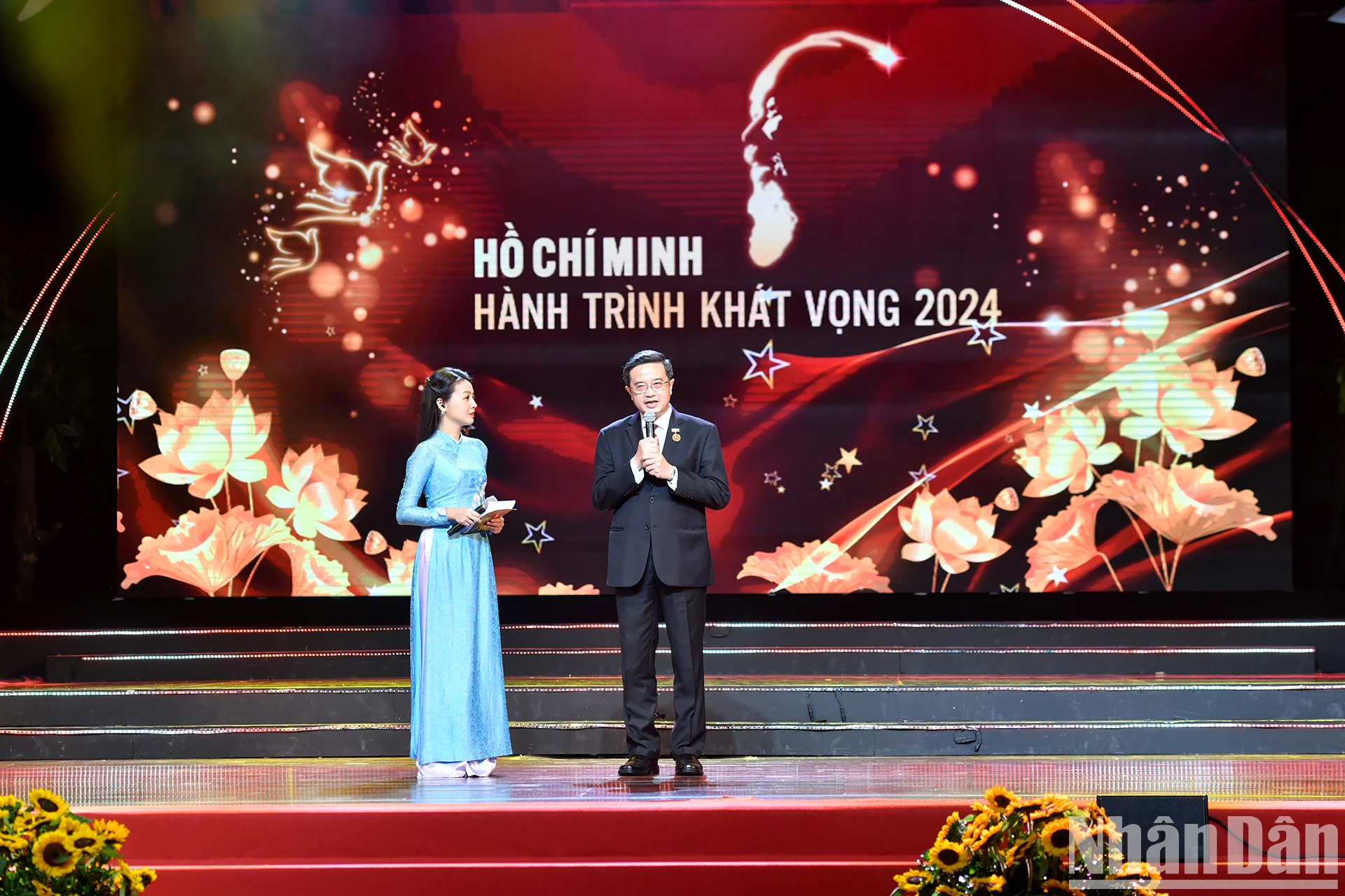 [Ảnh] Tổng Bí thư Tô Lâm dự Chương trình giao lưu “Hồ Chí Minh - Hành trình khát vọng 2024” ảnh 7