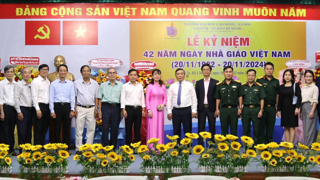 Nhà giáo ngành lao động phía Nam gặp mặt nhân ngày 20/11 - 3