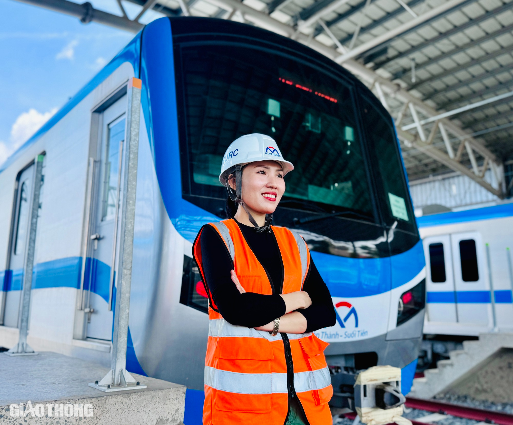 Chiêm ngưỡng vẻ hoành tráng của các nhà ga metro số 1- Ảnh 34.