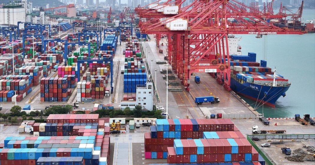 Biến động chính trị 'làm khó' kinh tế châu Á