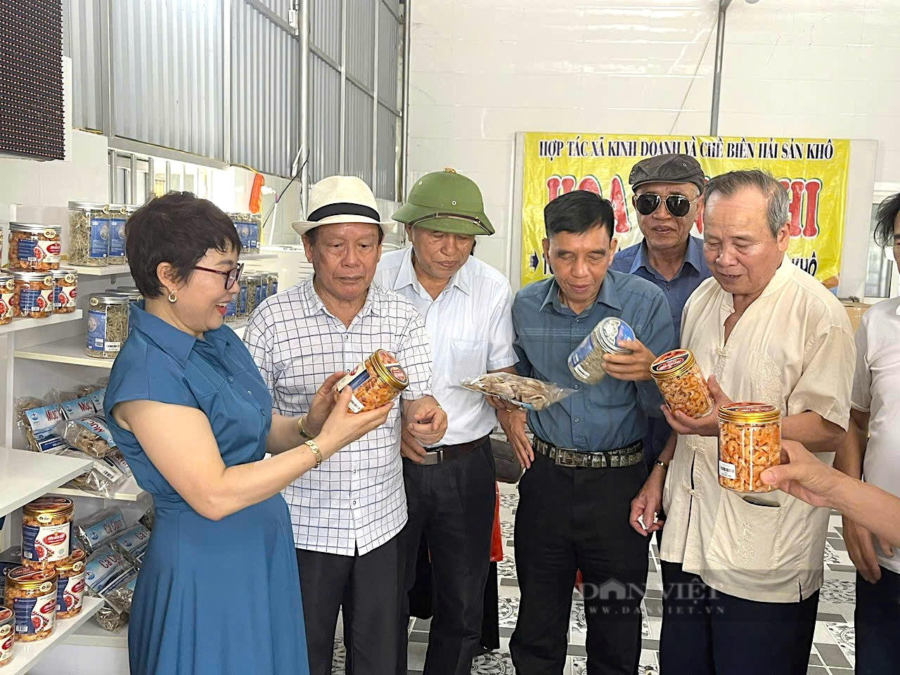 Tôm nõn Hoa Linh Chi và hành trình trở thành sản phẩm OCOP 4 sao Hà Tĩnh. - Ảnh 4.