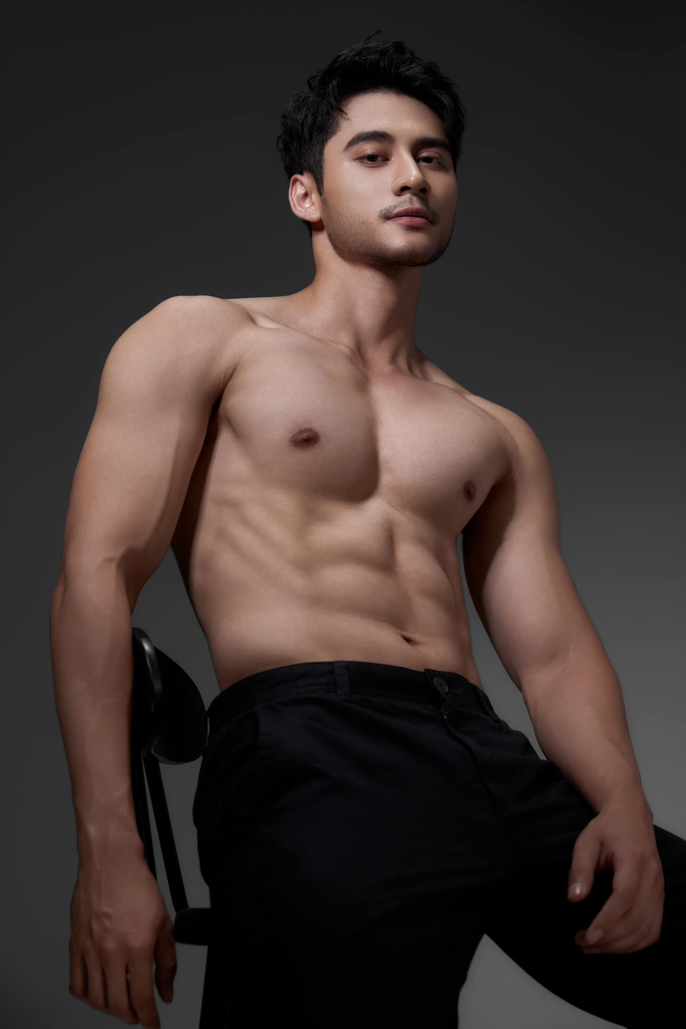 Top 5 ứng viên sáng giá nhất chung kết Mr World 2024 - Ảnh 3.