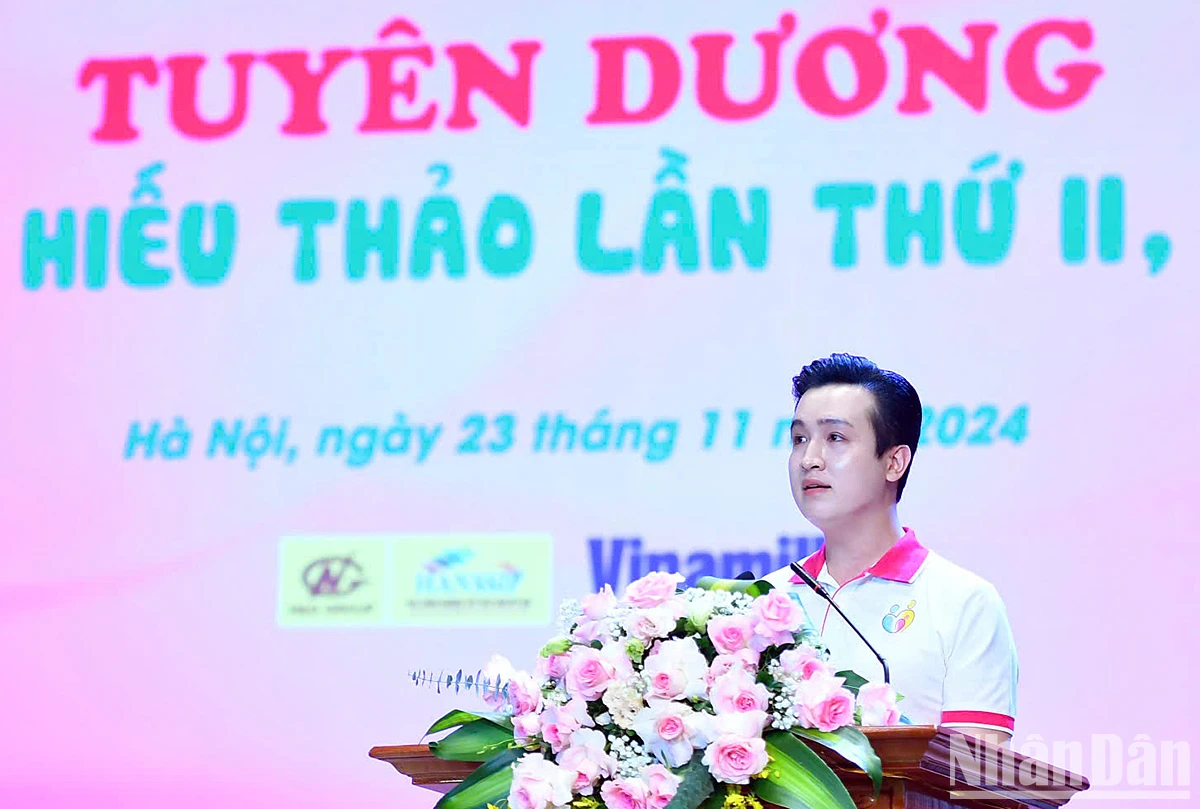 Cô bé lớp 3 mắc ung thư máu: "Em tin mình sẽ khỏe lại thật nhanh để tiếp tục đi học" ảnh 4