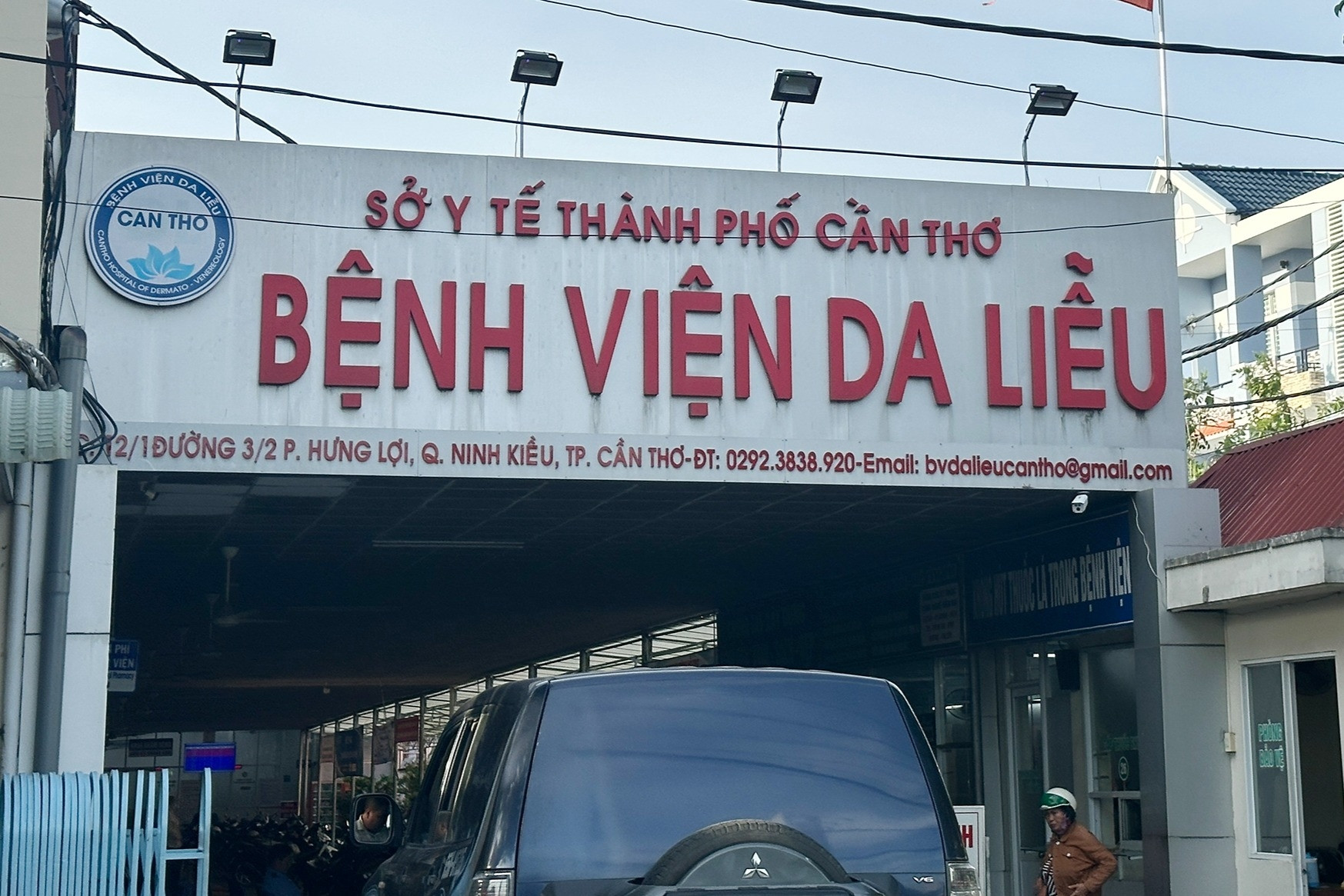 Sở Y tế Cần Thơ lên tiếng vụ 'bệnh viện dùng mỹ phẩm thoa da để tiêm vào mặt'