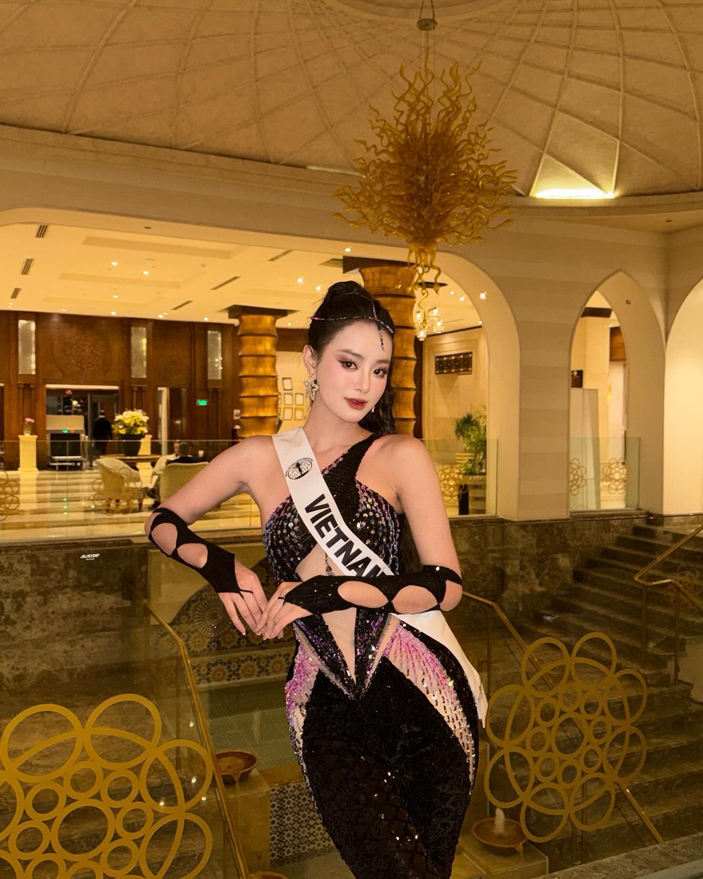 Á hậu Bùi Khánh Linh trình diễn bikini quyến rũ trước chung kết Miss Intercontinental 2024 - Ảnh 5.