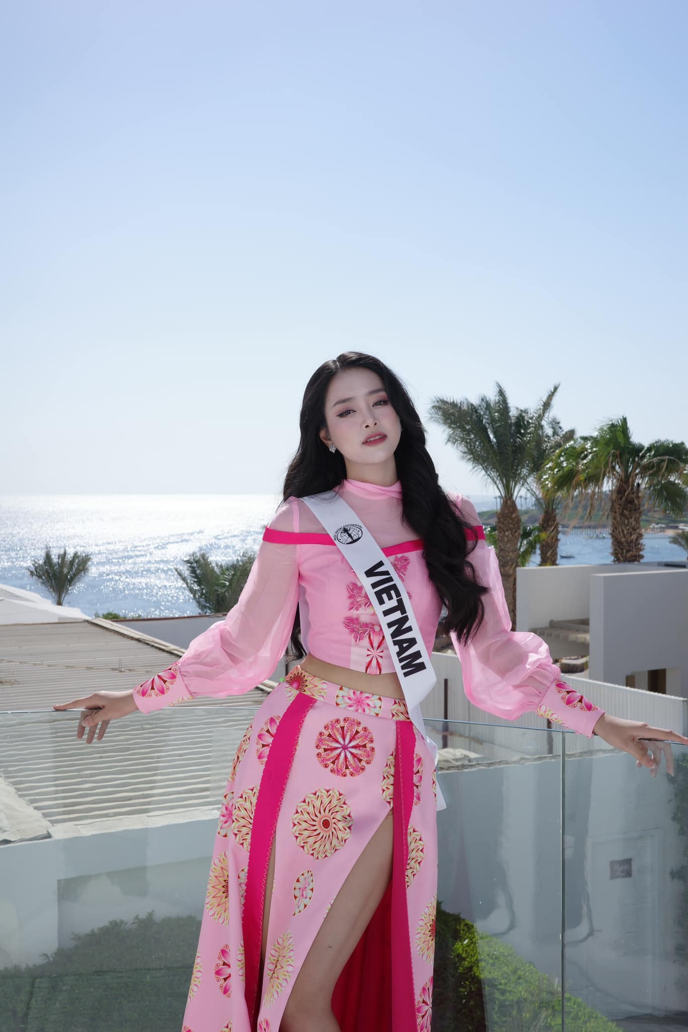 Á hậu Bùi Khánh Linh trình diễn bikini quyến rũ trước chung kết Miss Intercontinental 2024 - Ảnh 7.