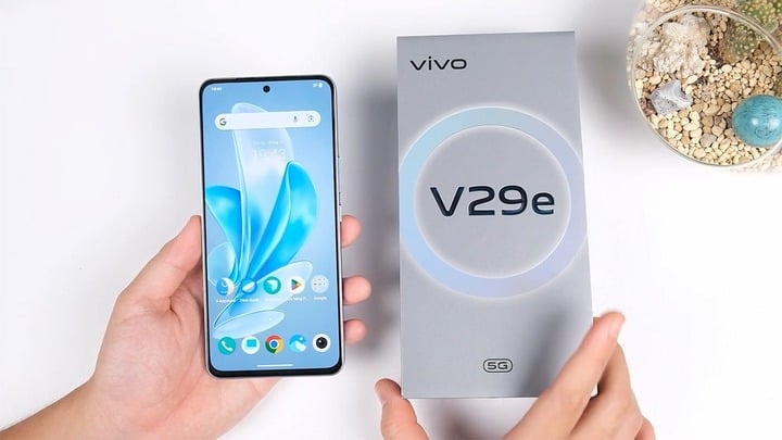 Vivo V29e 5G.