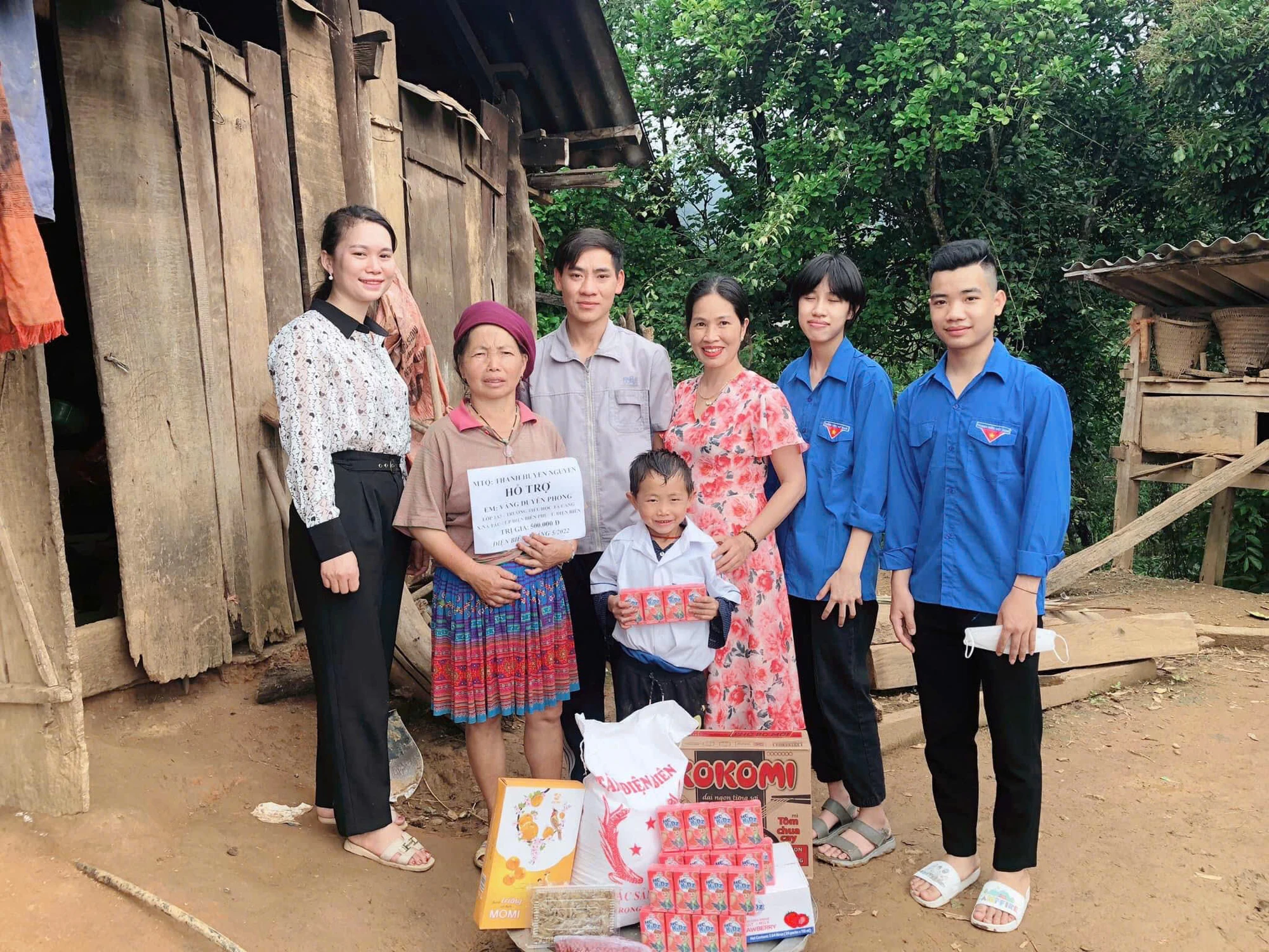 "Người lái đò” nhiệt tâm, hết mình vì học trò vùng cao Điện Biên ảnh 4