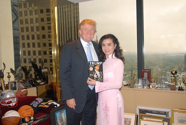 Hoa hậu Kim Hồng bồi hồi nhớ lại lần gặp ông Trump  - ảnh 1