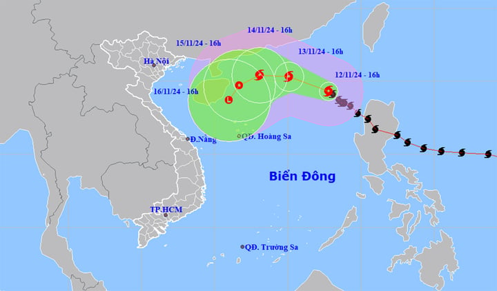 Dự báo đường đi và cường độ của bão số 8 đang hoạt động trên Biển Đông. (Nguồn: NCHMF)