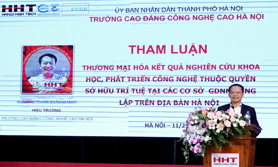 NGƯT. TS Phạm Xuân Khánh trình bày tham luận. Ảnh HT