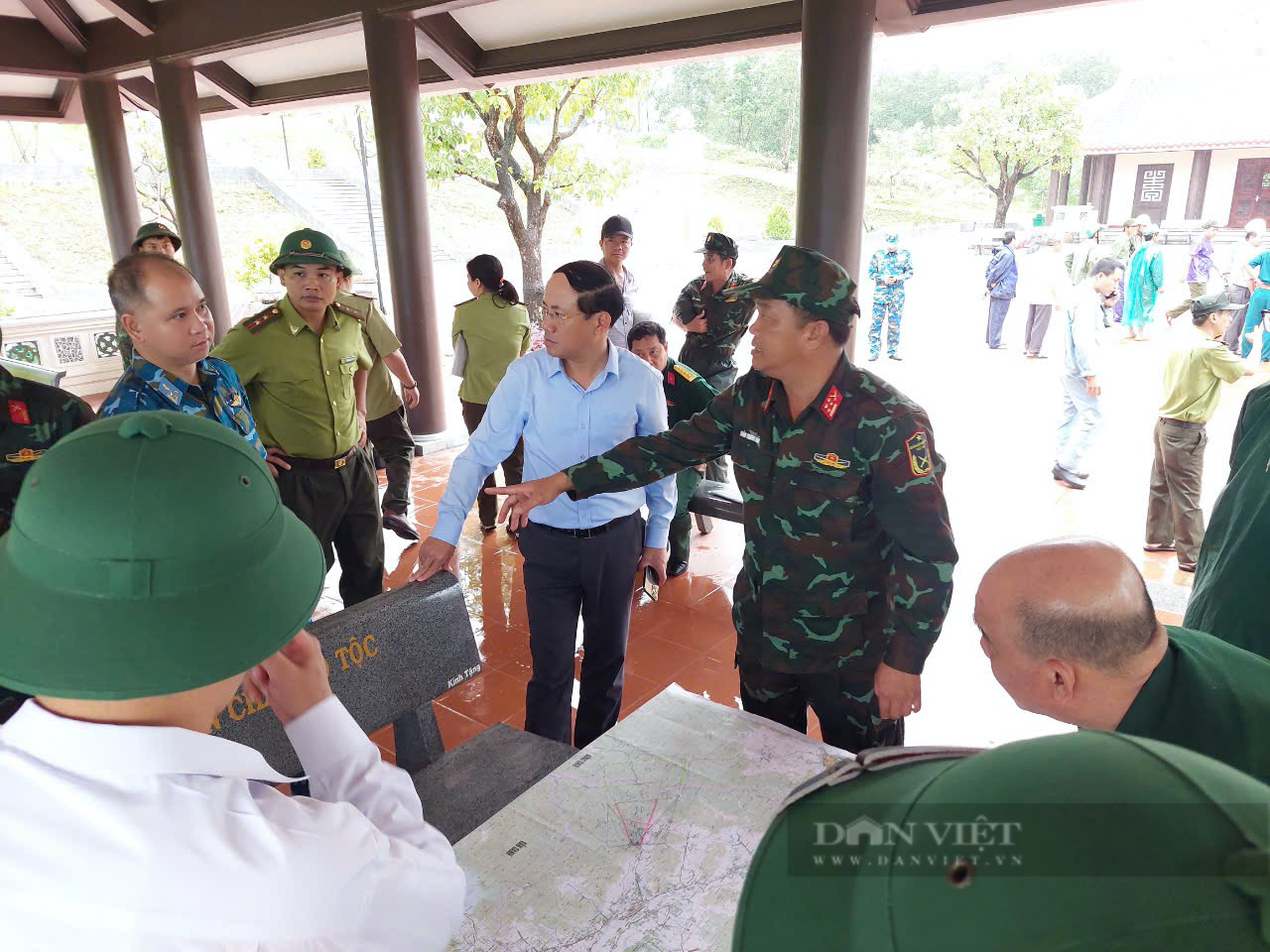 Hình ảnh mới nhất tìm kiếm 2 phi công trong vụ rơi máy bay quân sự tại Bình Định- Ảnh 1.