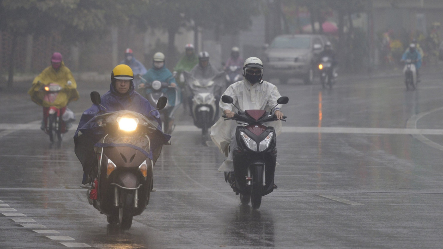 Tin không khí lạnh mới nhất: Không khí lạnh đã tiến sát biên giới, nhiệt độ Hà Nội và các tỉnh miền Bắc thế nào? - Ảnh 1.